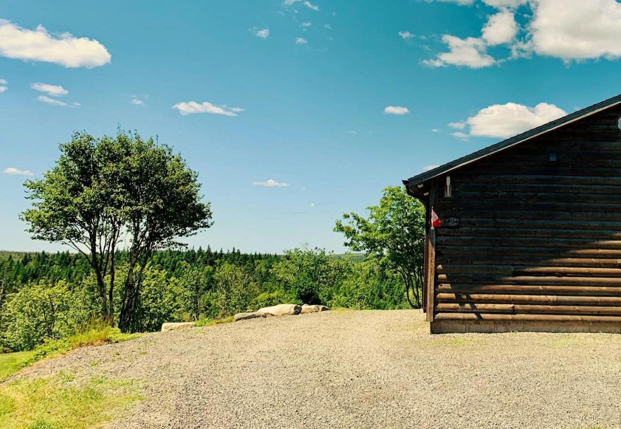 Eagle Valley Cottages Queensport Esterno foto